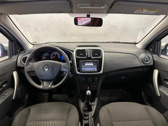 Foto do veículo RENAULT SANDERO  1.6 EXPRESSION 2018 132.600 KM 45.900,00