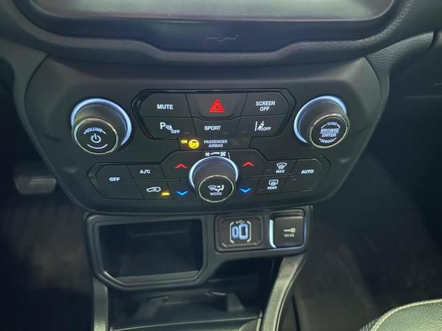 Foto do veículo JEEP RENEGADE  LONGITUDE T270 1.3 TB 4X2 FLEX AUT 2022 30.547 KM 115.900,00