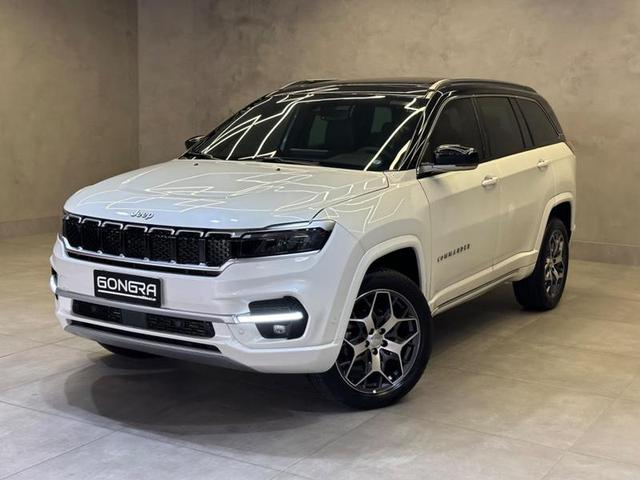 Foto do veículo JEEP COMMANDER  OVR TD380 2022 8.909 KM 214.900,00