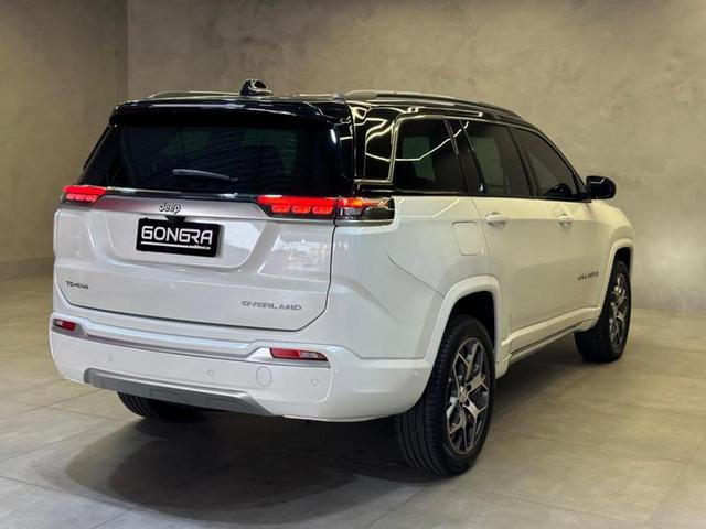 Foto do veículo JEEP COMMANDER  OVR TD380 2022 8.909 KM 214.900,00