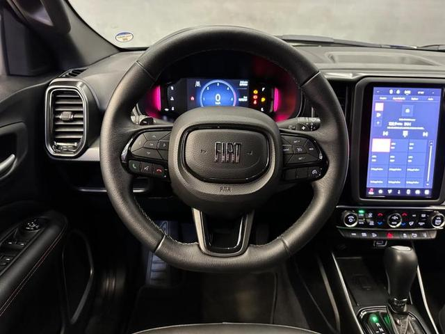 Foto do veículo FIAT TORO  ULTRA AT9 4X4 2023 24.385 KM 169.900,00