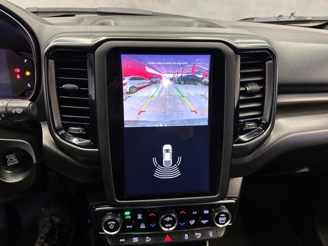 Foto do veículo FIAT TORO  ULTRA AT9 4X4 2023 24.385 KM 169.900,00