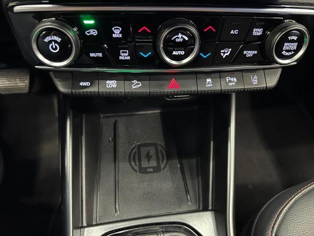 Foto do veículo FIAT TORO  ULTRA AT9 4X4 2023 24.385 KM 169.900,00
