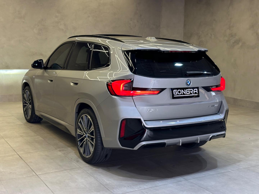 Foto do veículo BMW IX1  XDRIVE 30 M SPORT (ELÉTRICO) 2024 9.443 KM 305.900,00