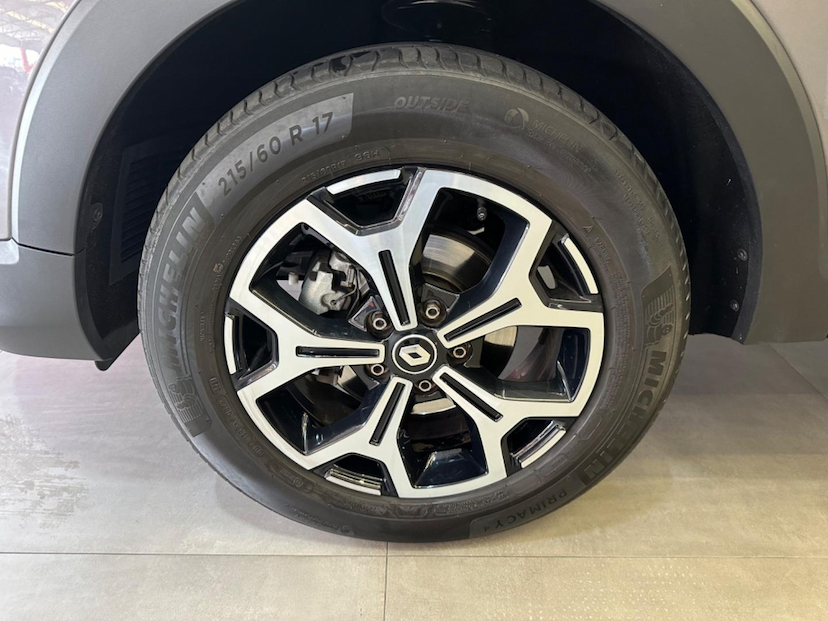 Foto do veículo RENAULT CAPTUR  ICONIC 1.3 TB 16V FLEX 5P AUT 2022 31.018 KM 108.900,00