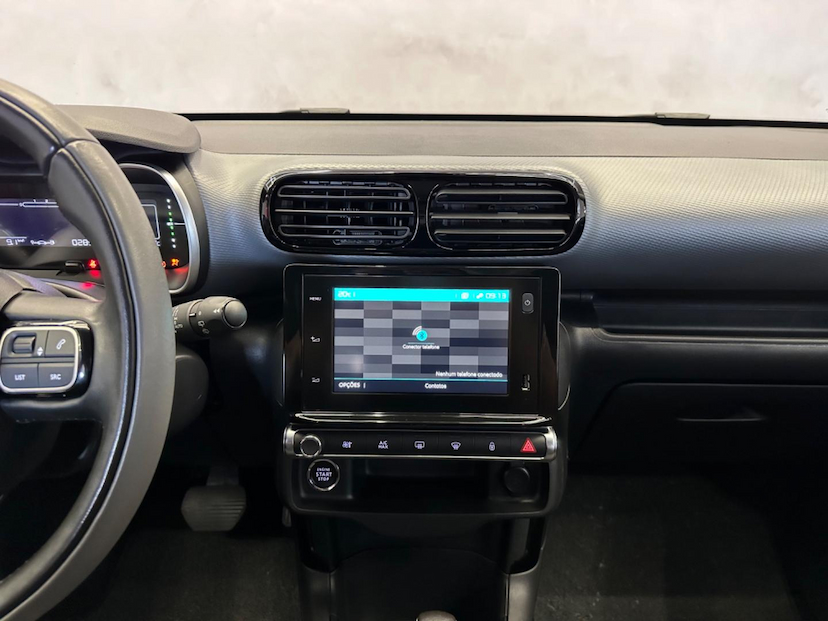 Foto do veículo CITROËN C4 CACTUS  1.6 FEEL PACK AUT 2022 28.541 KM 84.900,00