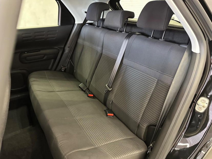 Foto do veículo CITROËN C4 CACTUS  1.6 FEEL PACK AUT 2022 28.541 KM 84.900,00
