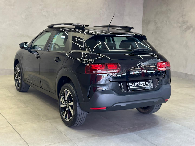 Foto do veículo CITROËN C4 CACTUS  1.6 FEEL PACK AUT 2022 28.541 KM 84.900,00