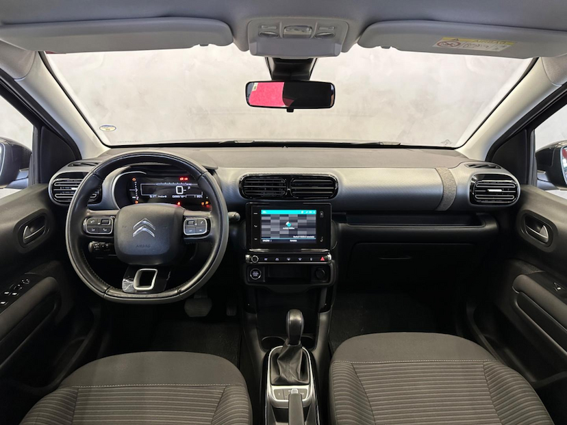 Foto do veículo CITROËN C4 CACTUS  1.6 FEEL PACK AUT 2022 28.541 KM 84.900,00