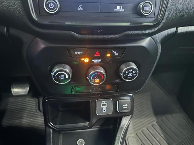 Foto do veículo JEEP RENEGADE  SPORT AT 2021 37.234 KM 84.900,00