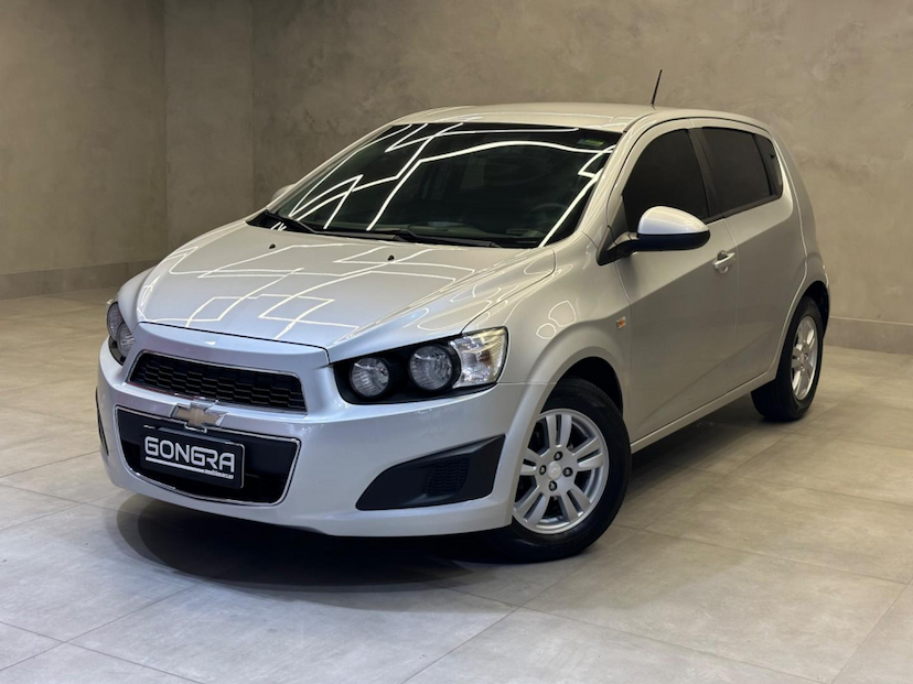 Foto do veículo CHEVROLET SONIC  LT HB MT 2013 93.718 KM 40.900,00