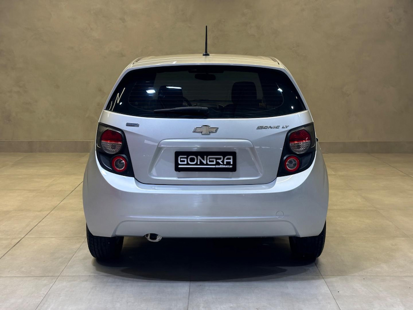 Foto do veículo CHEVROLET SONIC  LT HB MT 2013 93.718 KM 40.900,00