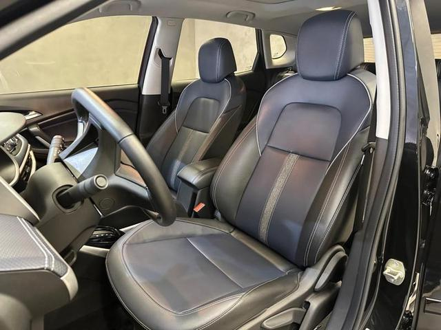 Foto do veículo CHEVROLET TRACKER  PREMIER 1.2 TURBO 12V FLEX AUT 2023 26.000 KM 124.900,00