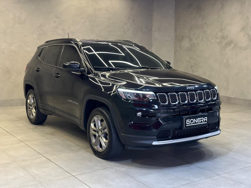 Foto do veículo JEEP COMPASS  LONG TF 2023 40.381 KM 144.900,00