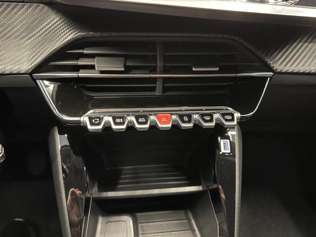 Foto do veículo PEUGEOT 208  LIKE MT 2022 37.513 KM 64.900,00