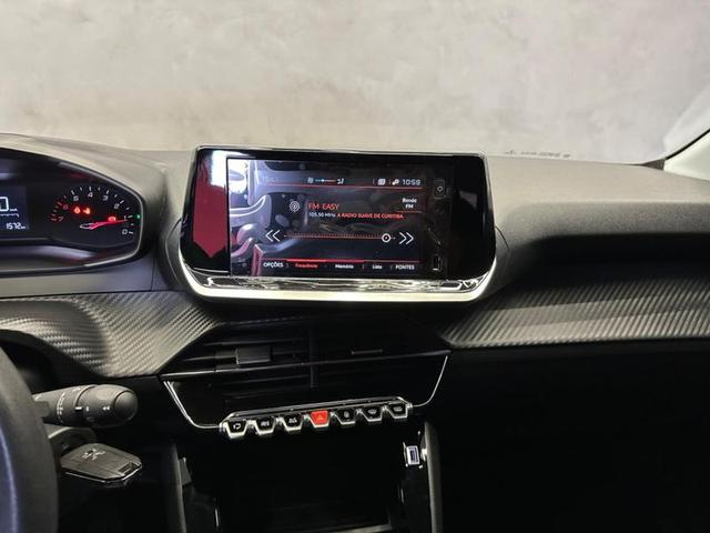 Foto do veículo PEUGEOT 208  LIKE MT 2022 37.513 KM 64.900,00