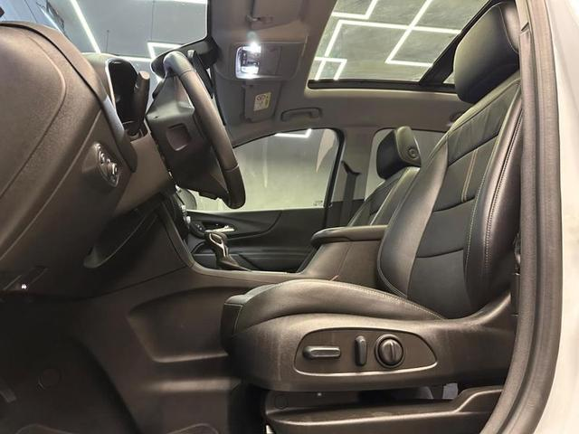 Foto do veículo CHEVROLET EQUINOX  PREMIER 1.5 TURBO 172CV AUT. 2022 22.770 KM 179.900,00