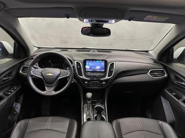Foto do veículo CHEVROLET EQUINOX  PREMIER 1.5 TURBO 172CV AUT. 2022 22.770 KM 179.900,00