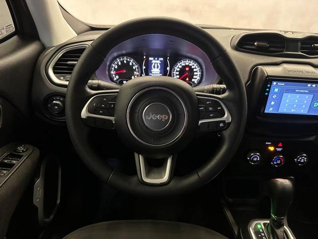 Foto do veículo JEEP RENEGADE  1.8 4X2 FLEX 16V AUT. 2021 62.137 KM 79.900,00