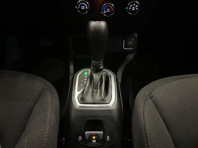 Foto do veículo JEEP RENEGADE  1.8 4X2 FLEX 16V AUT. 2021 62.137 KM 79.900,00