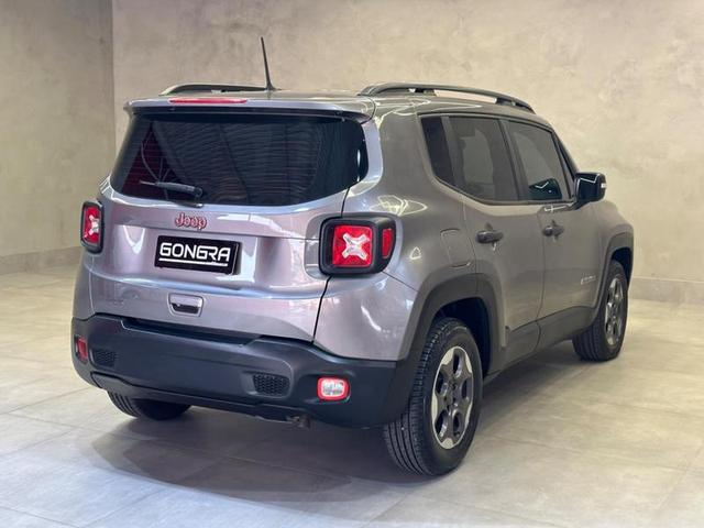 Foto do veículo JEEP RENEGADE  1.8 4X2 FLEX 16V AUT. 2021 62.137 KM 79.900,00