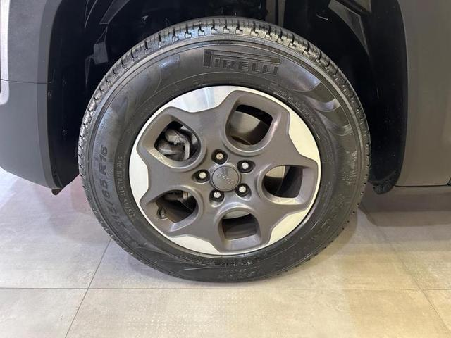Foto do veículo JEEP RENEGADE  1.8 4X2 FLEX 16V AUT. 2021 62.137 KM 79.900,00