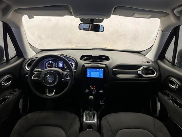 Foto do veículo JEEP RENEGADE  1.8 4X2 FLEX 16V AUT. 2021 62.137 KM 79.900,00