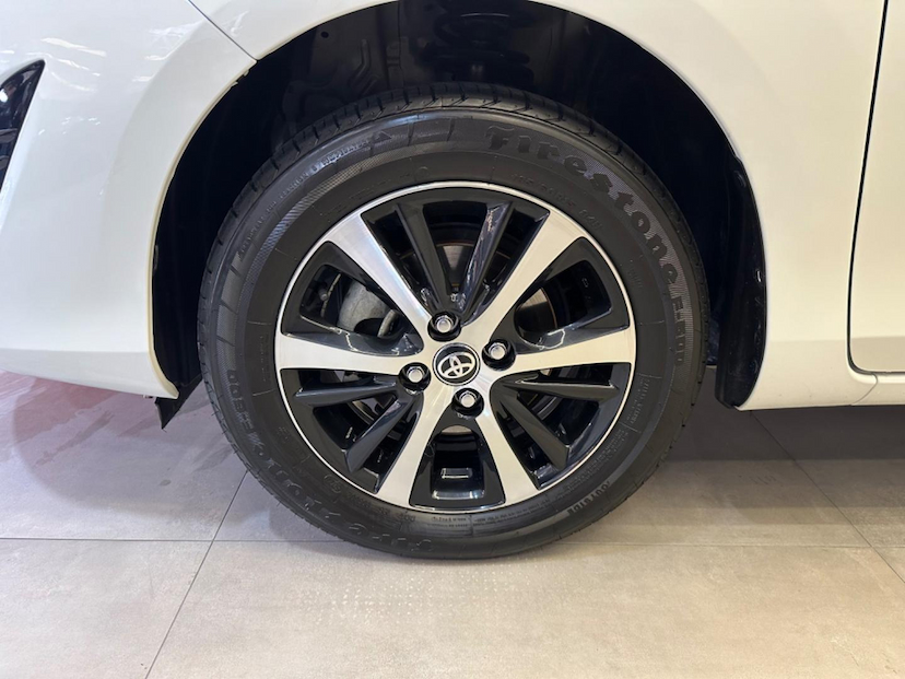 Foto do veículo TOYOTA YARIS  HB XLS 1.5 AT 2020 49.600 KM 89.900,00