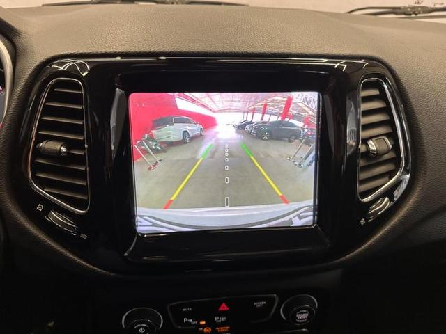 Foto do veículo JEEP COMPASS  LONGITUDE F 2021 55.800 KM 112.900,00