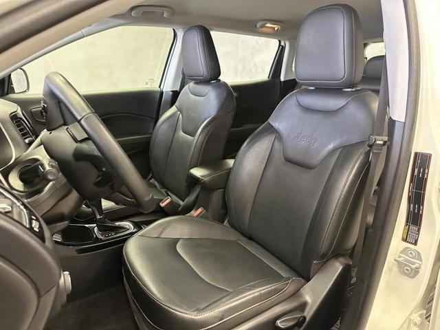 Foto do veículo JEEP COMPASS  LONGITUDE F 2021 55.800 KM 112.900,00