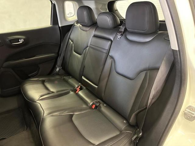 Foto do veículo JEEP COMPASS  LONGITUDE F 2021 55.800 KM 112.900,00