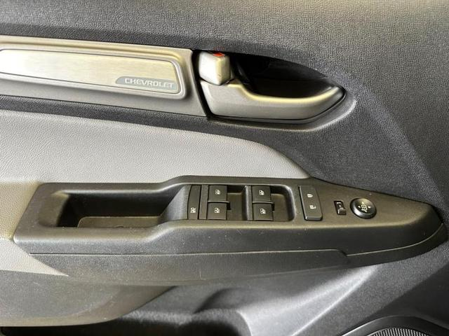 Foto do veículo CHEVROLET S10  LT 4X4 AT 2021 128.844 KM 154.900,00