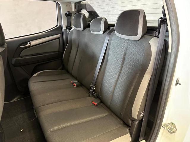 Foto do veículo CHEVROLET S10  LT 4X4 AT 2021 128.844 KM 154.900,00