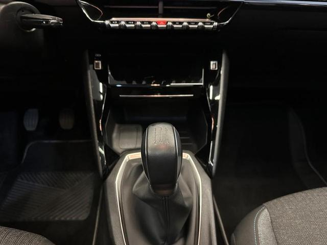 Foto do veículo PEUGEOT 208 NEW  1.0 MT 2024 8.212 KM 86.900,00