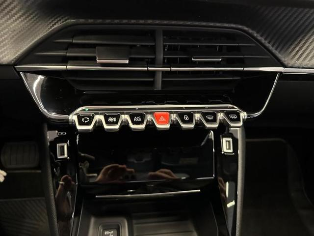 Foto do veículo PEUGEOT 208  ROADTRIP 1.6 FLEX 16V 5P AUT 2023 15.428 KM 94.900,00