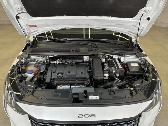 Foto do veículo PEUGEOT 208  ROADTRIP 1.6 FLEX 16V 5P AUT 2023 15.428 KM 94.900,00