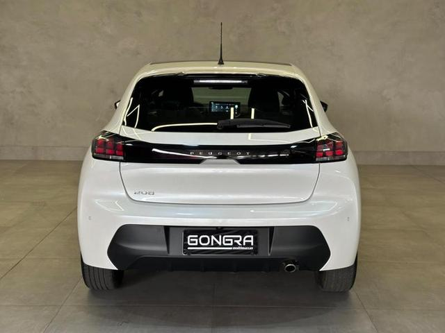 Foto do veículo PEUGEOT 208  ROADTRIP 1.6 FLEX 16V 5P AUT 2023 15.428 KM 94.900,00