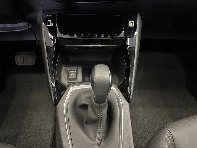 Foto do veículo PEUGEOT 208  GRIFFE AT 2023 10.089 KM 96.900,00