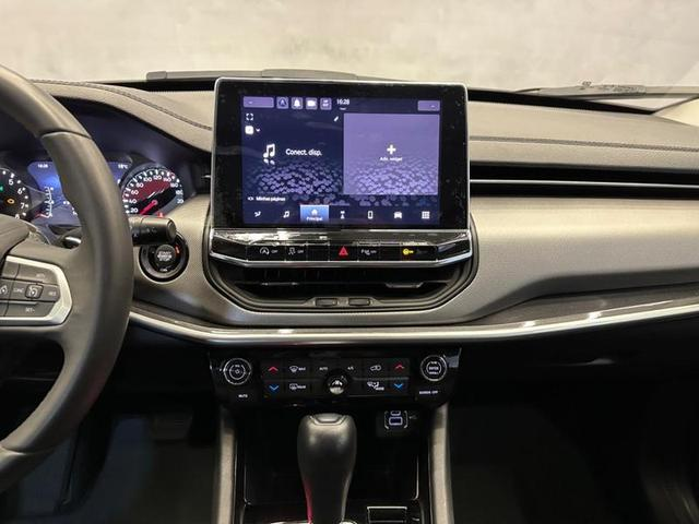 Foto do veículo JEEP COMPASS  LONG TF 2022 14.875 KM 135.900,00