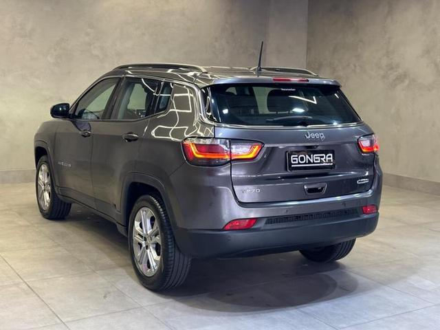 Foto do veículo JEEP COMPASS  LONG TF 2022 14.875 KM 135.900,00