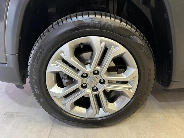 Foto do veículo JEEP COMPASS  LONG TF 2022 14.875 KM 135.900,00