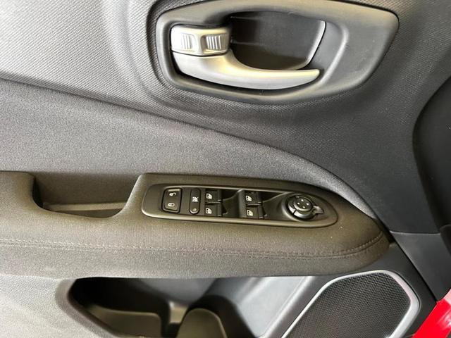 Foto do veículo FIAT TORO  ENDURECE 1.8 AT 4X2 FLEX 2022 4.464 KM 105.900,00
