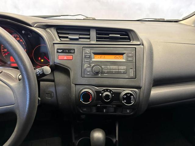Foto do veículo HONDA FIT  1.5 LX 16V FLEX 4P AUTOMATICO 2015 63.100 KM 69.900,00