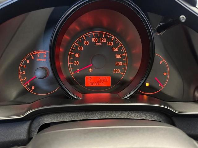Foto do veículo HONDA FIT  1.5 LX 16V FLEX 4P AUTOMATICO 2015 63.100 KM 69.900,00