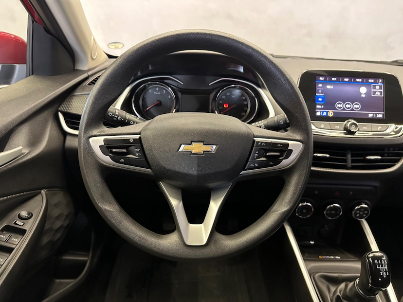Foto do veículo CHEVROLET ONIX  10MT LT2 2020 35.210 KM 66.900,00