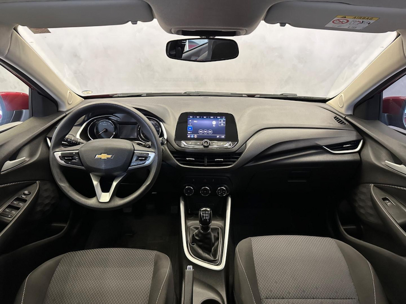 Foto do veículo CHEVROLET ONIX  10MT LT2 2020 35.210 KM 66.900,00