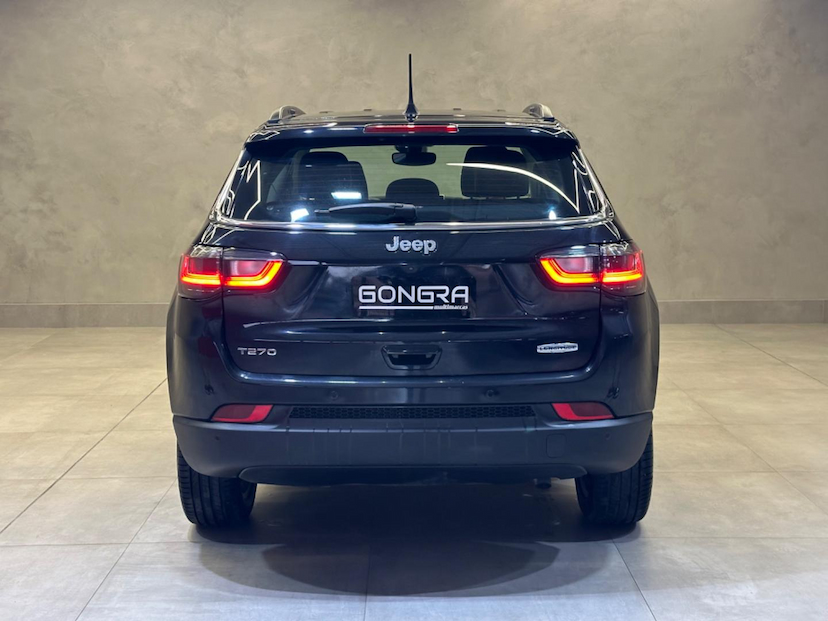 Foto do veículo JEEP COMPASS  LONG TF 2023 20.744 KM 139.900,00