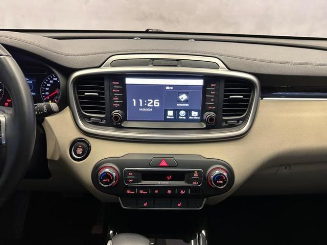 Foto do veículo KIA SORENTO  3.5 V6 24V 4X4 AUT 7 LUGARES 2020 32.620 KM 188.900,00