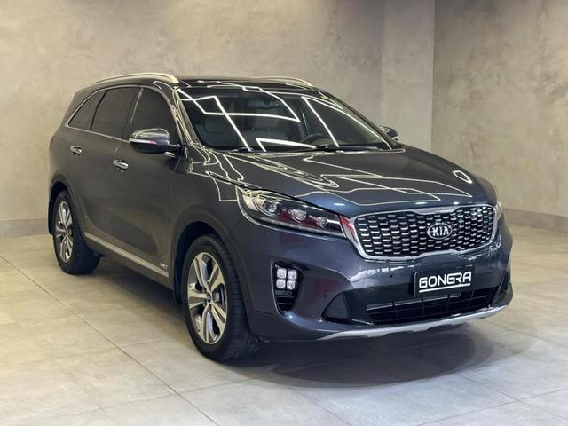 Foto do veículo KIA SORENTO  3.5 V6 24V 4X4 AUT 7 LUGARES 2020 32.620 KM 188.900,00