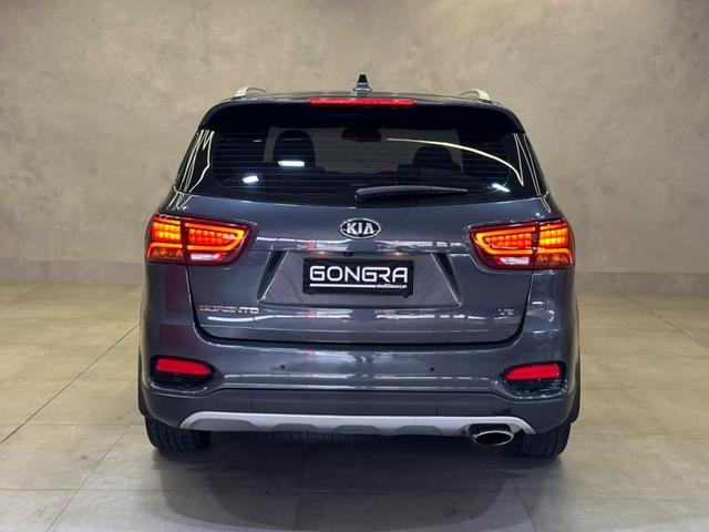 Foto do veículo KIA SORENTO  3.5 V6 24V 4X4 AUT 7 LUGARES 2020 32.620 KM 188.900,00